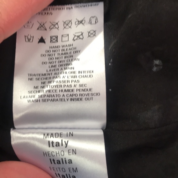 🌸NEW🌸 Love Moschino Vintage Rare Flower Sequin Top - Picture 15 of 16